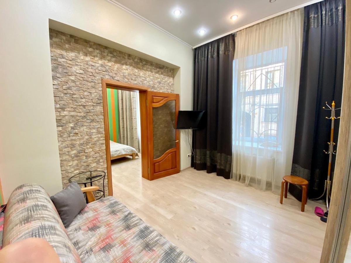 Old Town Apartments Lanzheron Beach Odessa Exterior photo